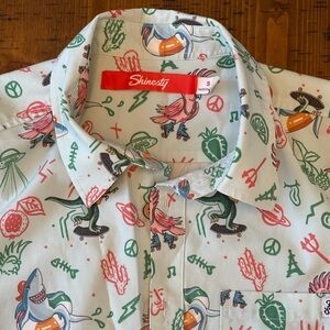 SHINESTY Fruit Smash Men's Graphic Print Shirt. Size Small.